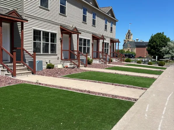 200 E South Ave APT 214, Houghton, MI 49931