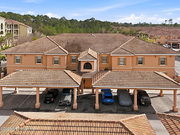 2nd image of 140 CALLE EL JARDIN #102