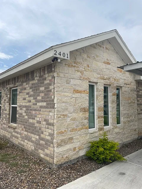 2401 N. Fulton St. - 4 — Photo 1