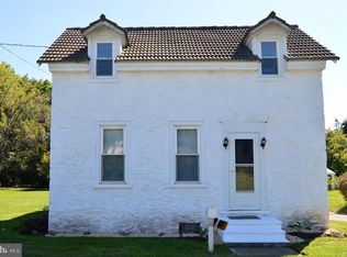 44 Water St, Reading, PA 19605