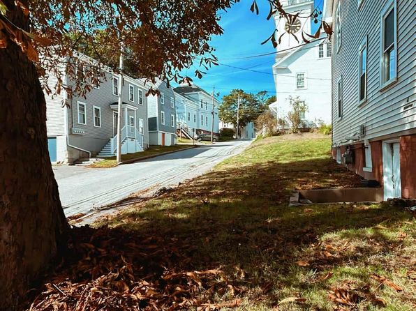 4 Elm Street Ct #2