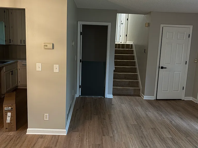 125 Westwood Dr — Photo 6