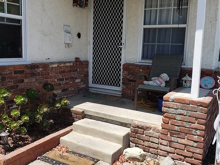 8192 Franklin St — Photo 24
