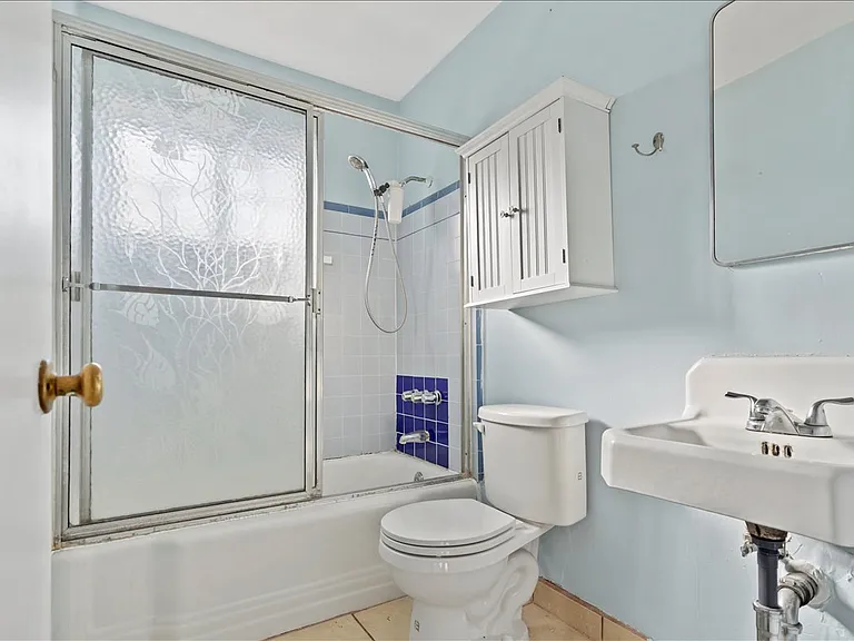 1725 S Robertson Blvd #8 — Photo 14