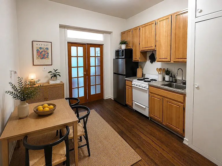 17 Stuyvesant St #6 — Photo 1