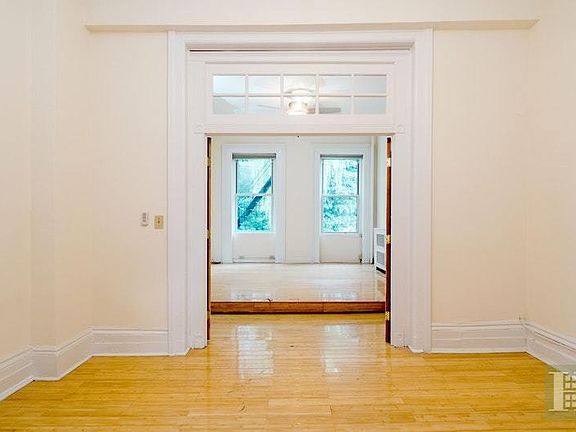4th image of 114 Dean St APT 1