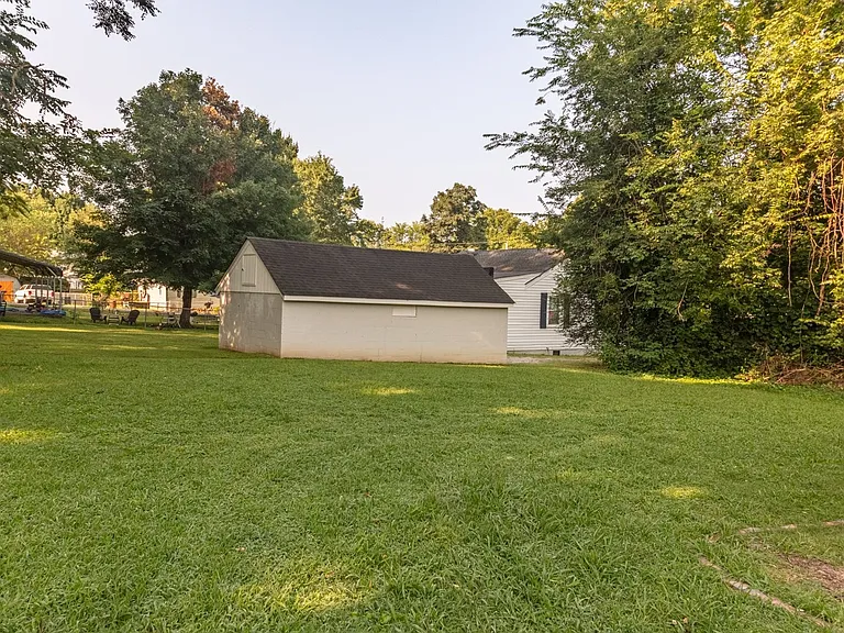 605 Hatcher Ln — Photo 30