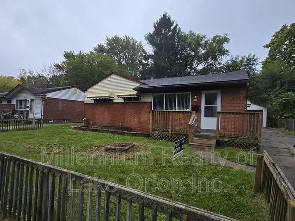 317 W Princeton Ave, Pontiac, MI 48340