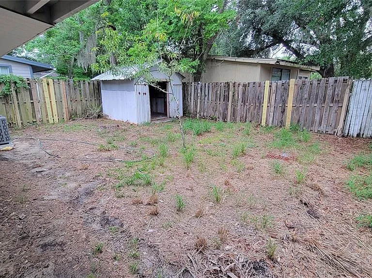 1103 Errol Place Cir — Photo 38