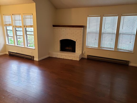 2nd image of 1154 Red Pine Ct
