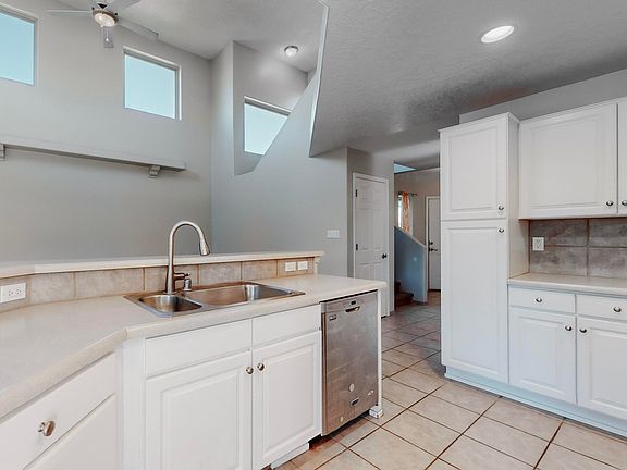 5th image of 104 Serenity Hills Pl SE