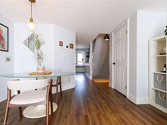 4th image of 4045 Upper Middle Rd #12