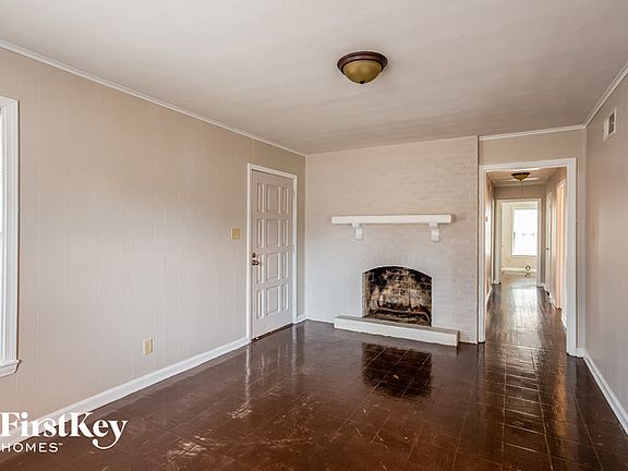 3rd image of 3997 Graceland Dr