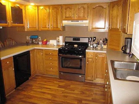 2nd image of 2608 N 76th Ave