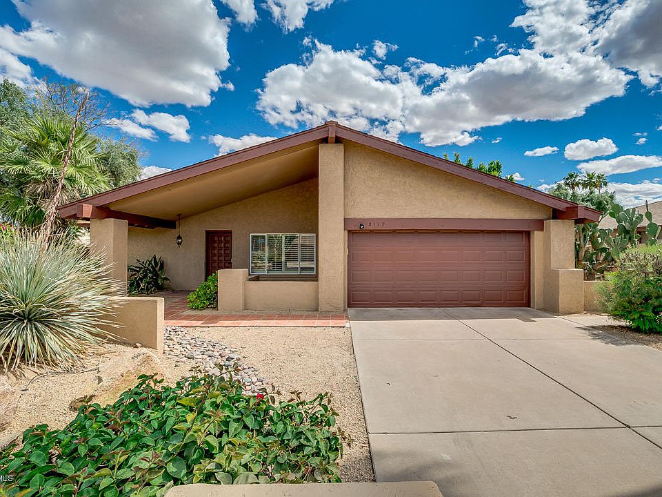 1st image of 2117 E Laguna Dr