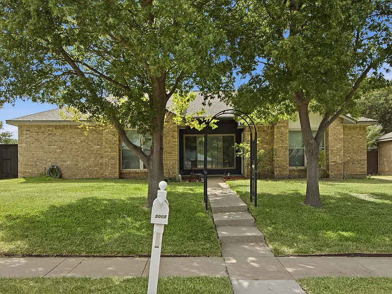 5005 Frontier Ln — Photo 14