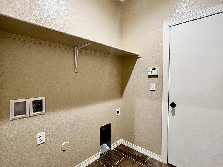 14356 George Campbell Ct — Photo 34