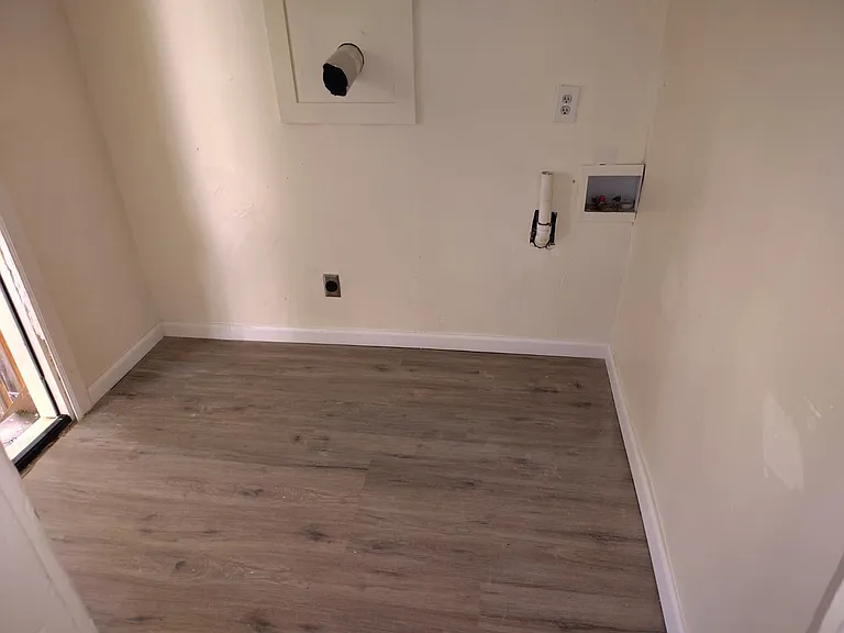 114 Coykendall Ave #2 — Photo 10
