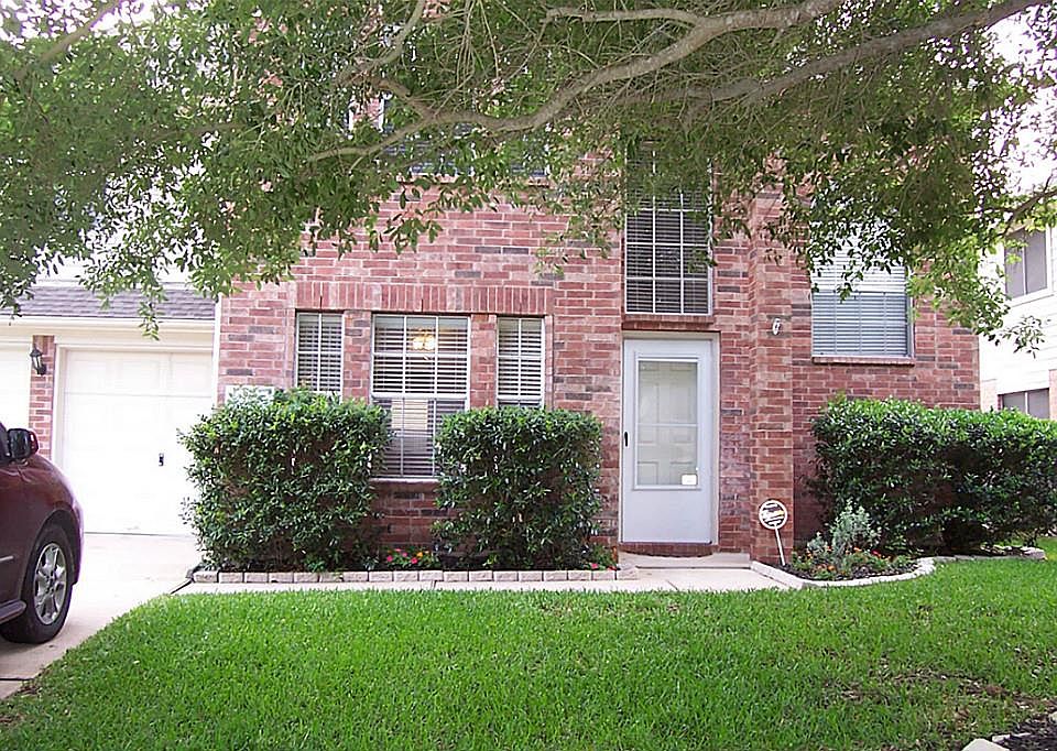 1st image of 22727 W Waterlake Dr