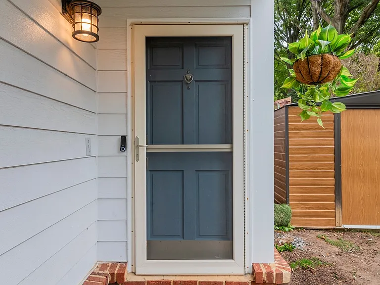 3516 Mill Stream Ct — Photo 2