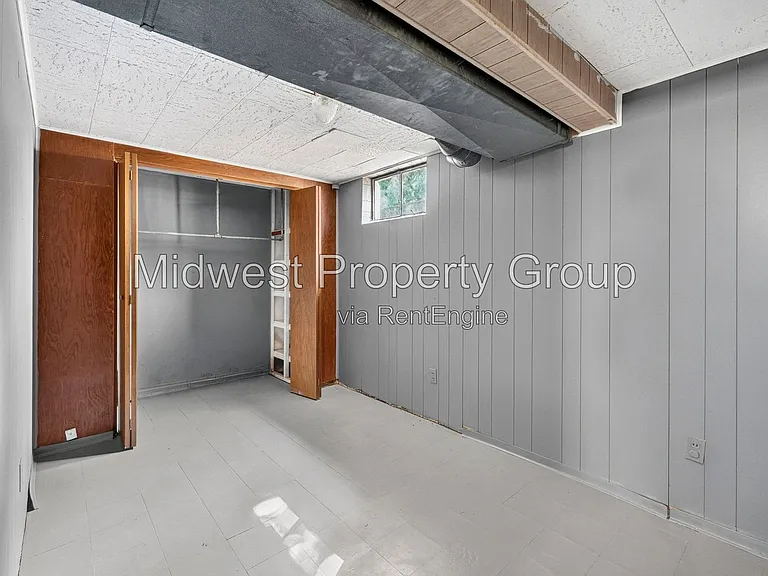 338 Lancashire Rd — Photo 20