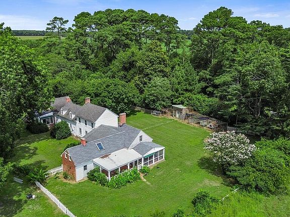 3rd image of 26301 Joynes Neck Rd