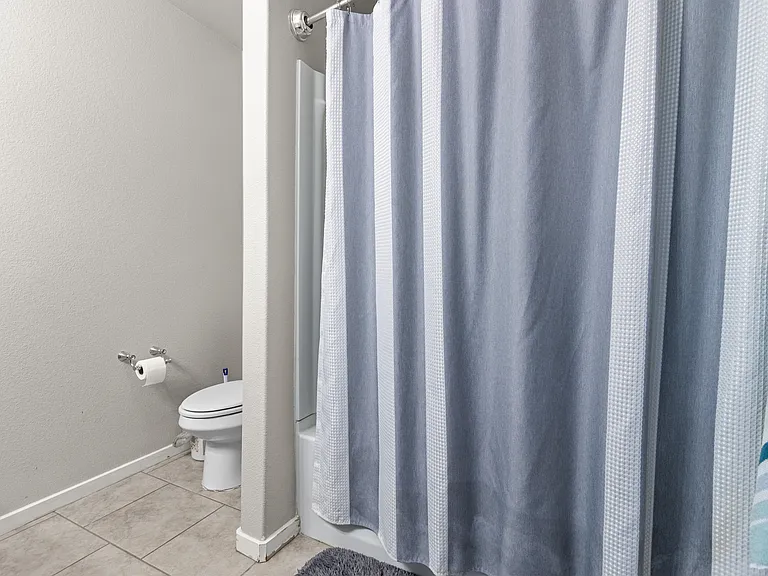 9407 Ratliff Ridge Ave — Photo 16