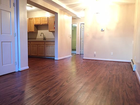 2nd image of 124 Rockaway Ave #2
