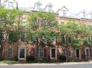 1326 N Adams Ct, Arlington, VA 22201