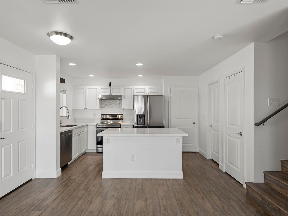 1st image of 87-1635 Mokila St