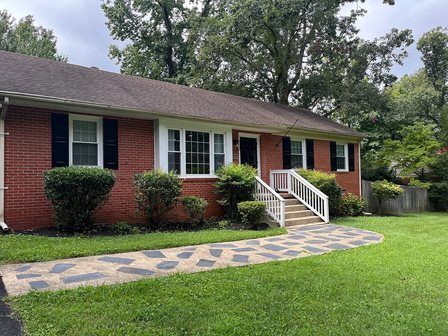 3 bed, 1447 sqft, $2,375 — Photo 1