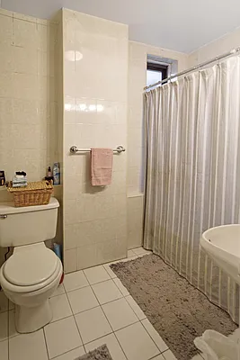 Rented by Compass | media 23