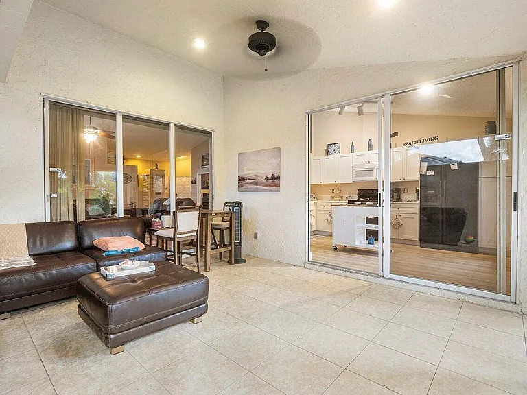 1804 Rosewood Way — Photo 23