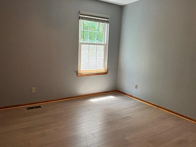 8 Partridge Ct — Photo 33