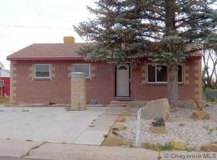 1302 S Arp Ave, Cheyenne, WY 82007