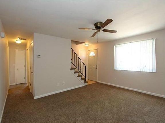 5th image of 7636 Remmick Ln