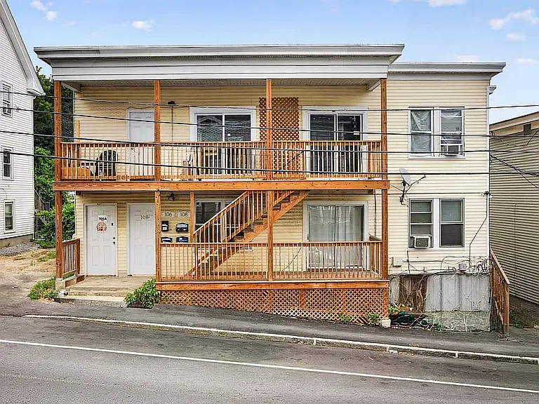 2 bed, 700 sqft, $1,950 — Photo 3