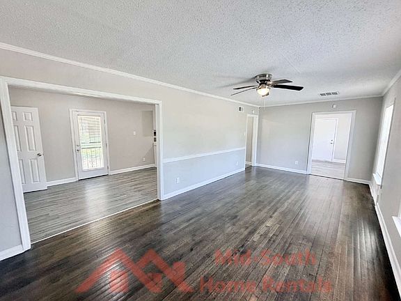 5th image of 1587 Haywood Ave
