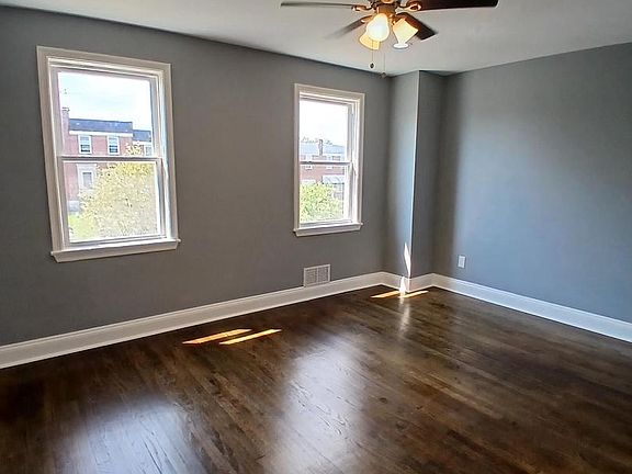 4th image of 4126 Balfern Ave