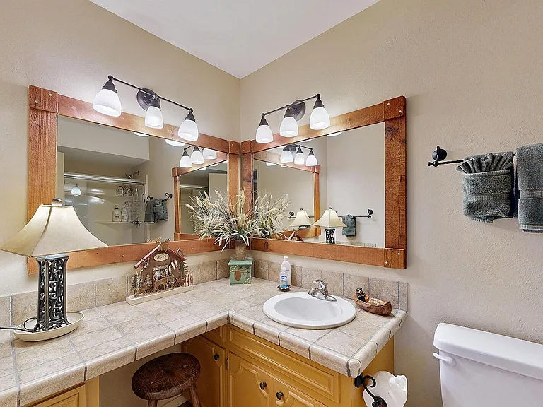 110 Bogie Ln #2B — Photo 8