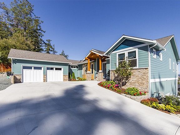 2nd image of 612 SW Founders Dr