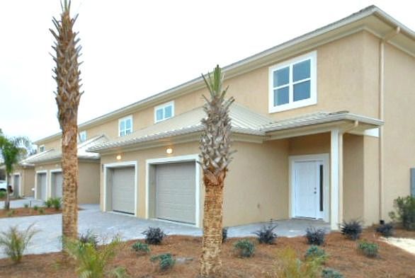 1st image of 1240 Sharif Dr