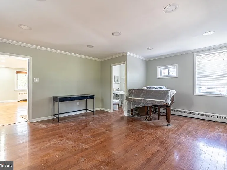 644 Meetinghouse Rd — Photo 17