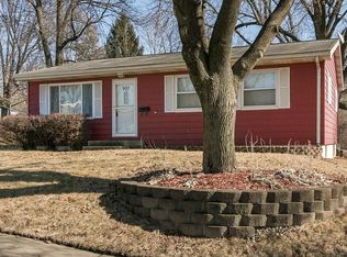 907 18th St NW, Cedar Rapids, IA 52405