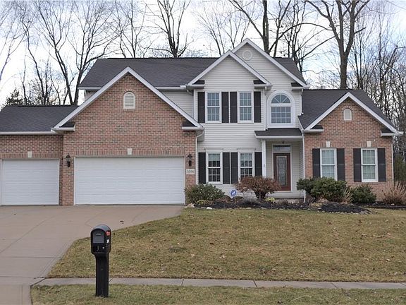 2nd image of 3096 Oaklawn Park Blvd