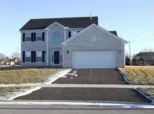 322 Edgewood Ct, Minooka, IL