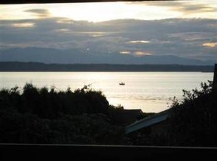 720 Driftwood Ln, Edmonds, WA 98020