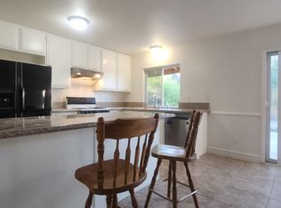 5608 Deodar Dr, Las Vegas, NV 89108