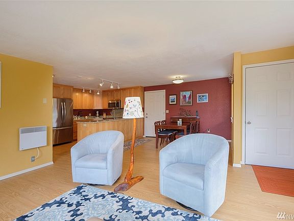 Entering the home you'll see the great room design, with living room, dining and kitchen all open for easy living and entertaining. 