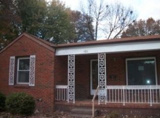 101 S 38th St, Belleville, IL 62226